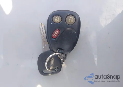 2004 Chevrolet Suburban 1500 Lt из США, поврежденный, VIN 3GNFK16T54G267431